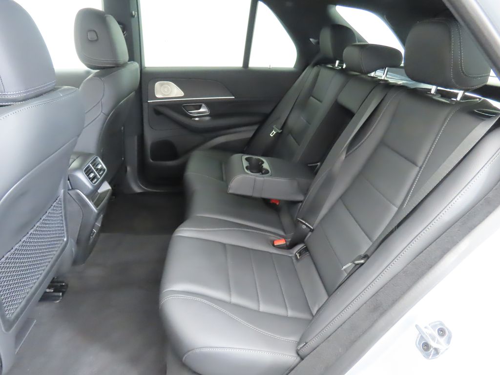 2025 Mercedes-Benz GLE 450 21