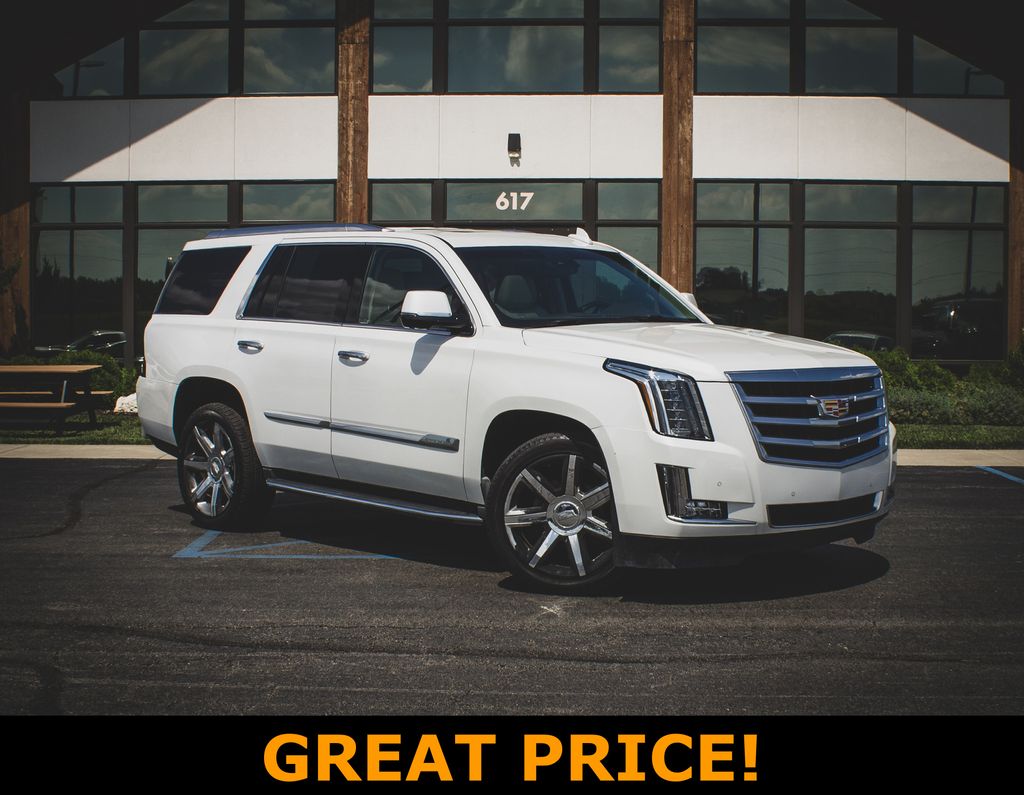 Crystal White Tricoat 2016 Cadillac Escalade SUV / Crossover Four-Wheel Drive 8-Speed Automatic