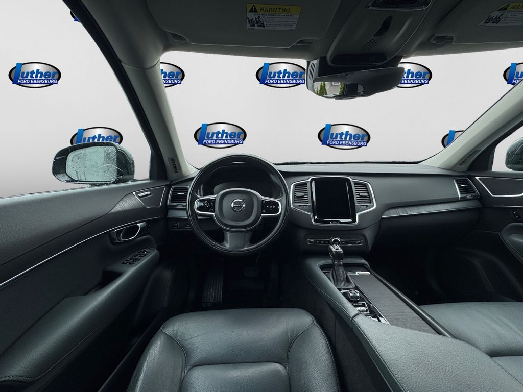 2020 Volvo XC90 T6 Momentum Black at Subaru and VW of Moon Township