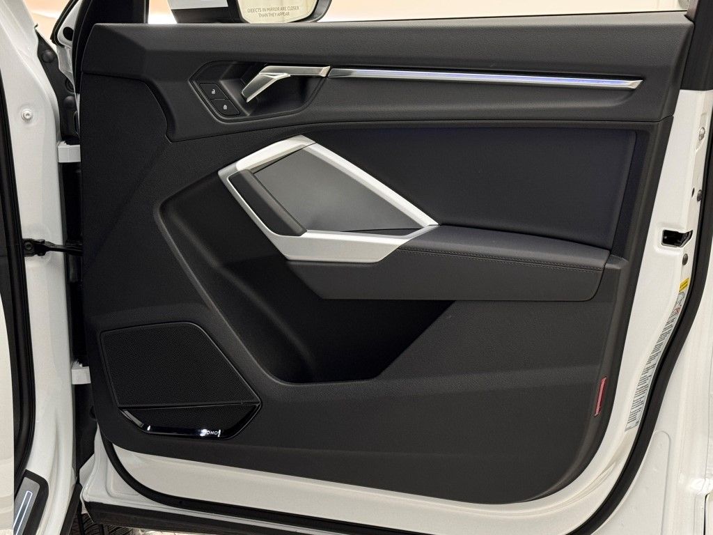 2024 Audi Q3 Premium Plus 19