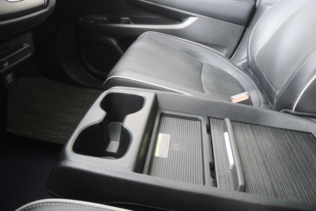 Thumbnail: 2022 Honda Odyssey - 28