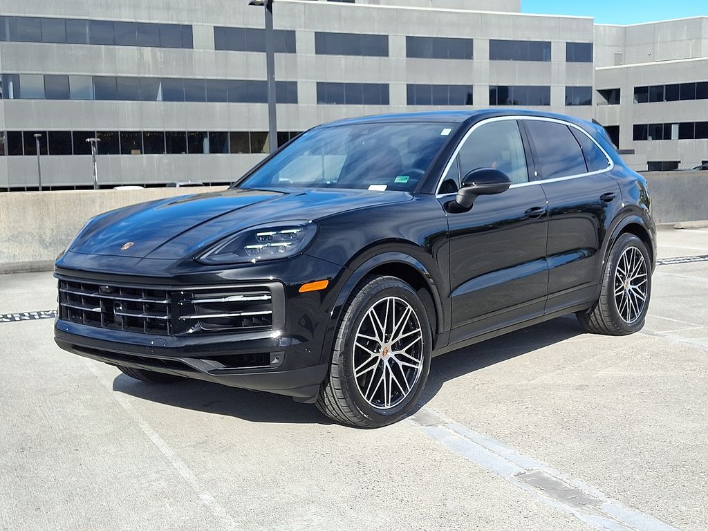 Thumbnail: 2026 Porsche Cayenne - 1