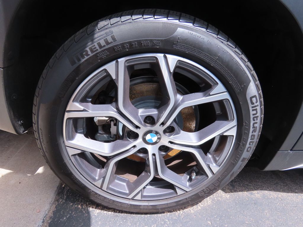 Thumbnail: 2020 BMW X1 - 17