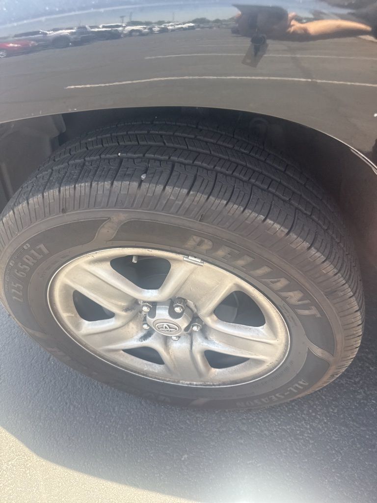2008 Toyota RAV4  15