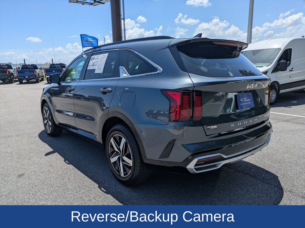2022 Kia Sorento S