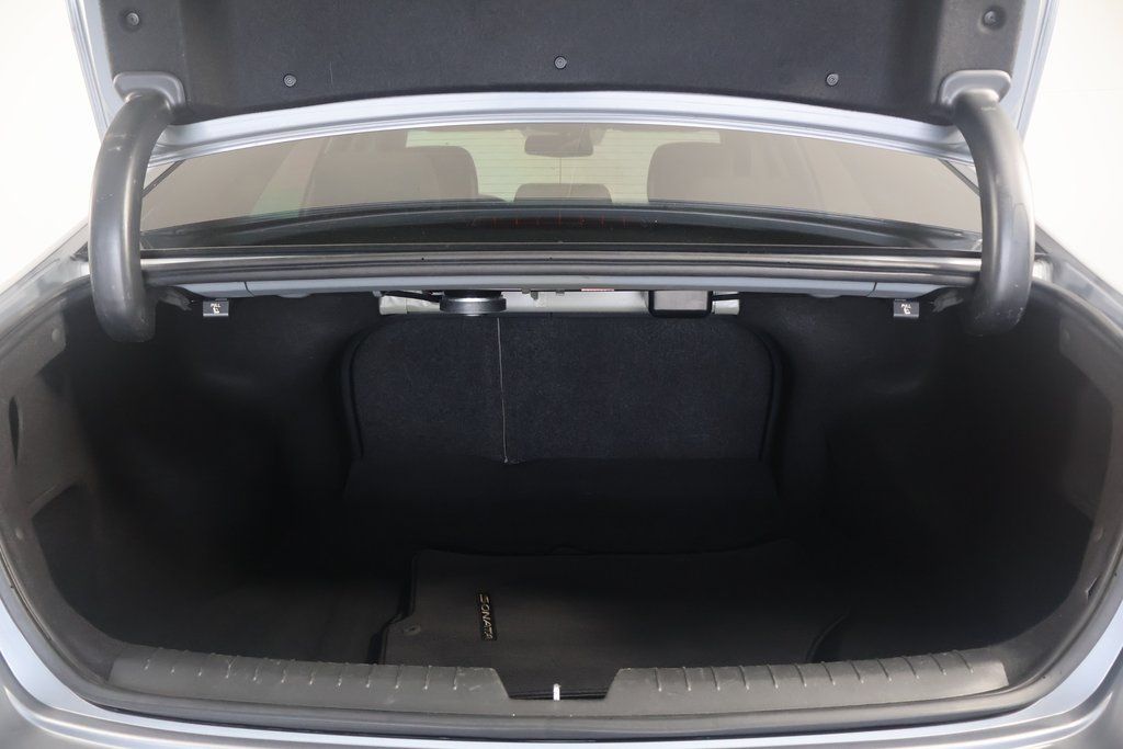 2016 Hyundai Sonata Limited 14