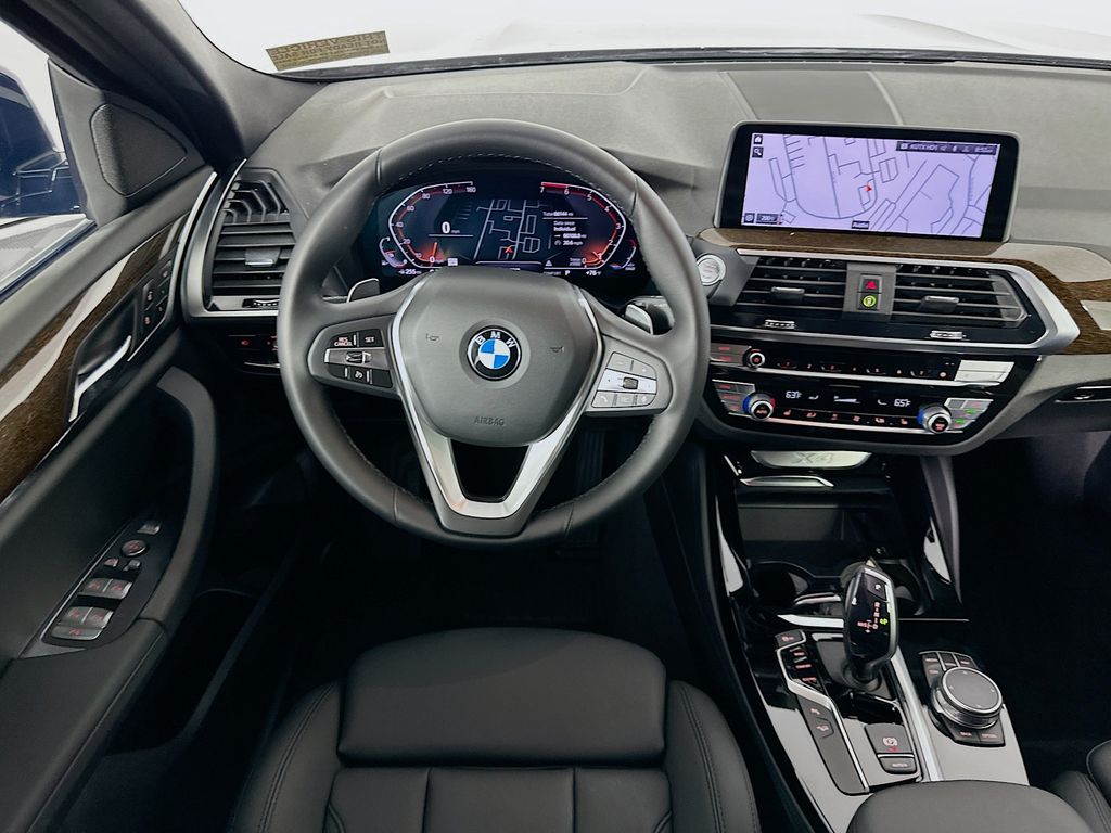 Thumbnail: 2021 BMW X4 - 23