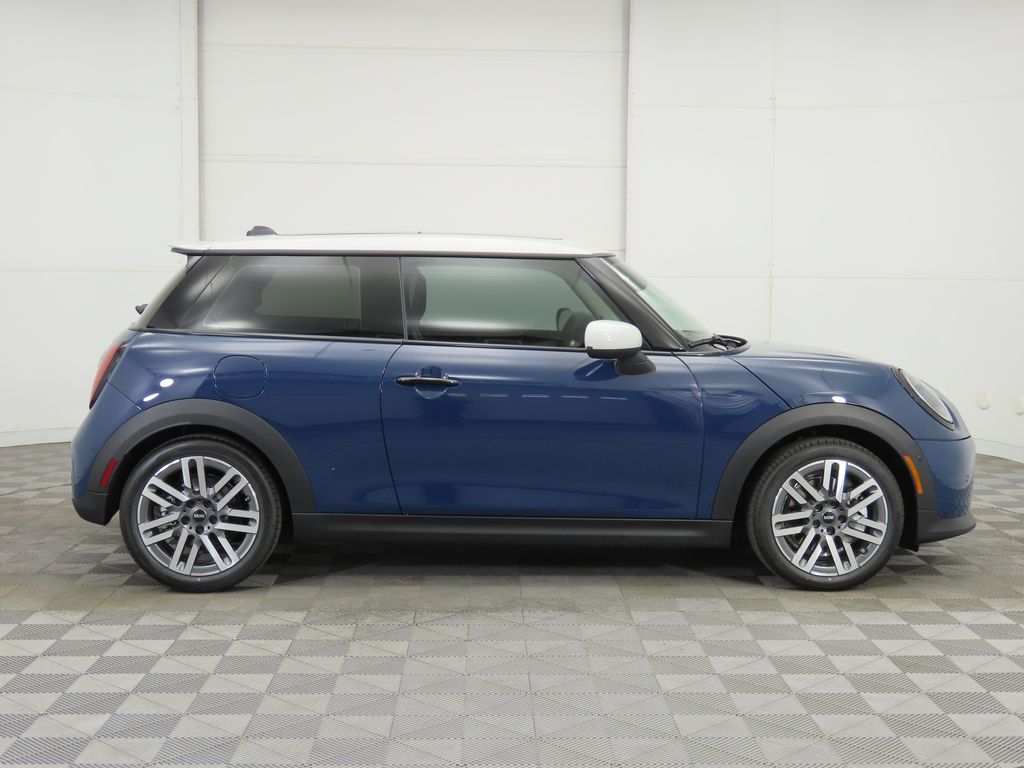 Thumbnail: 2026 MINI Cooper - 4