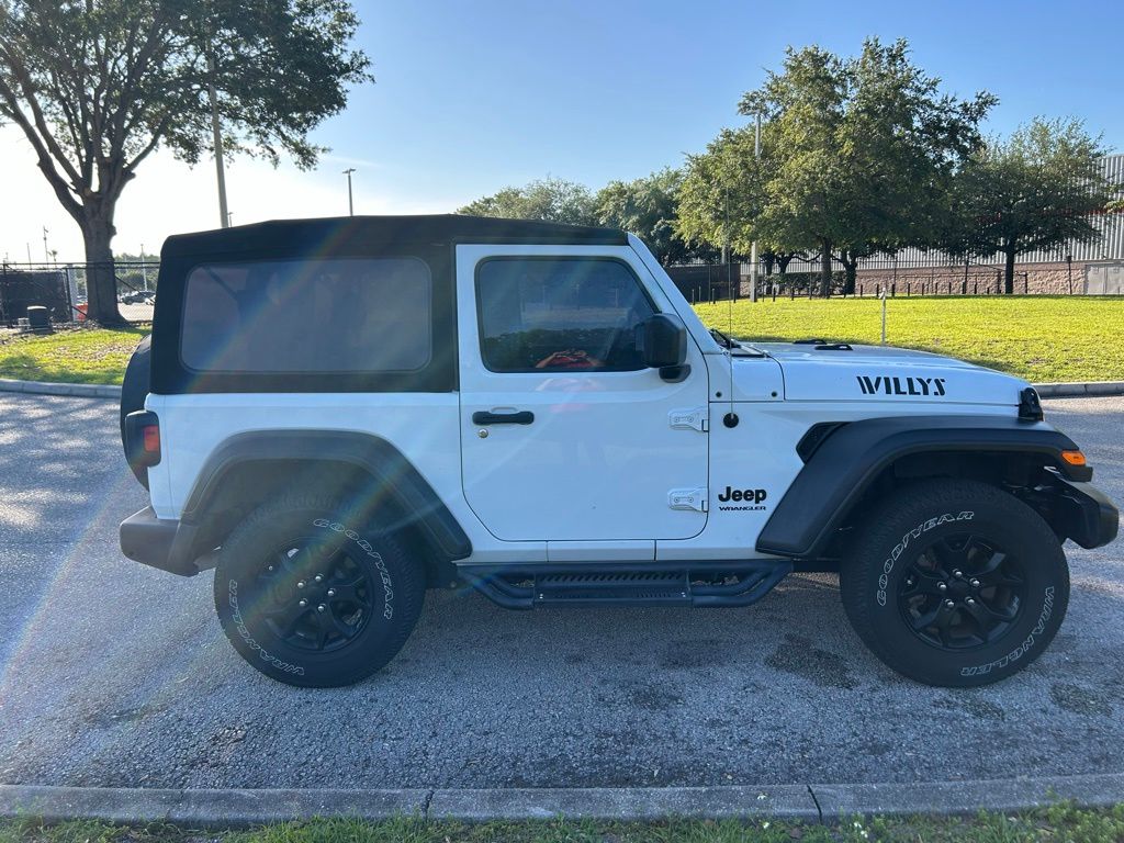 Thumbnail: 2021 Jeep Wrangler - 7