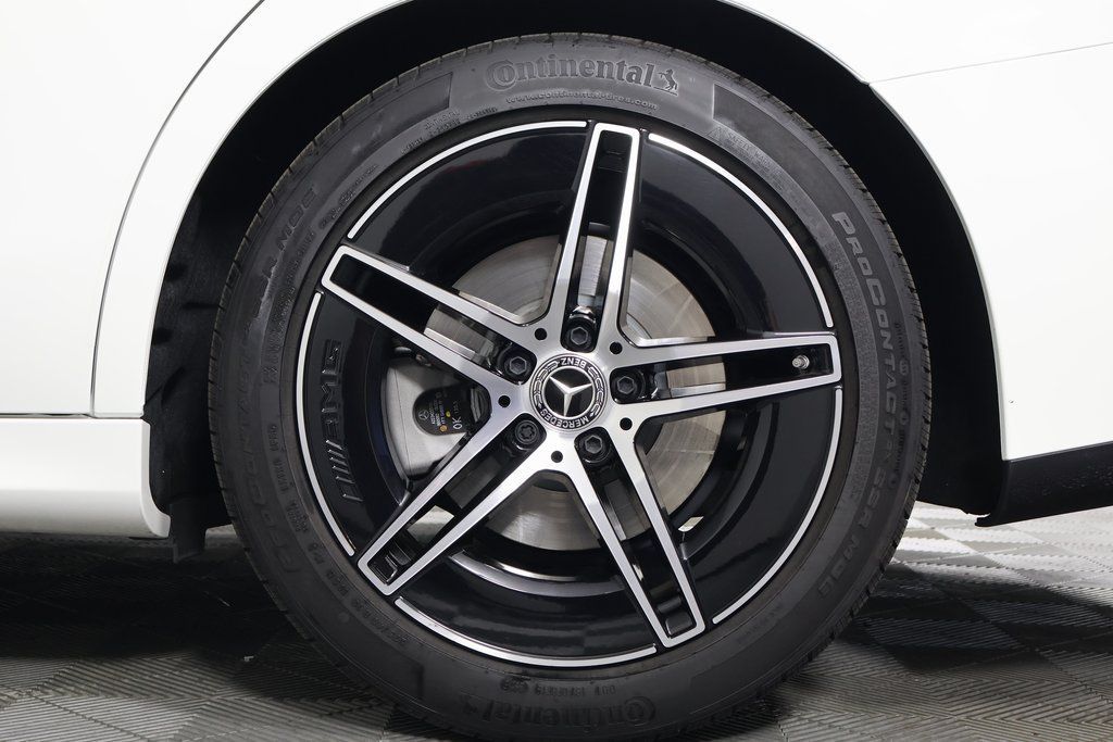 Thumbnail: 2026 Mercedes-Benz E-Class - 8