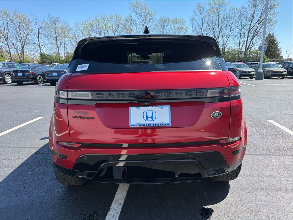 Thumbnail: 2021 Land Rover Range Rover Evoque - 4