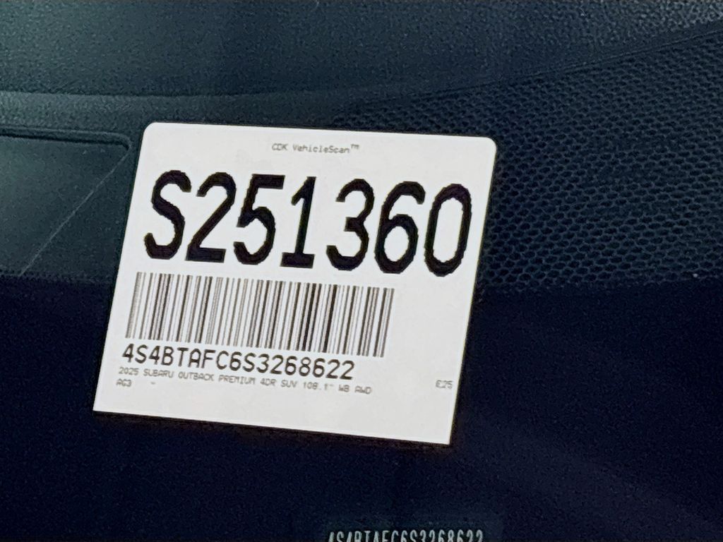 2025 Subaru Outback Premium