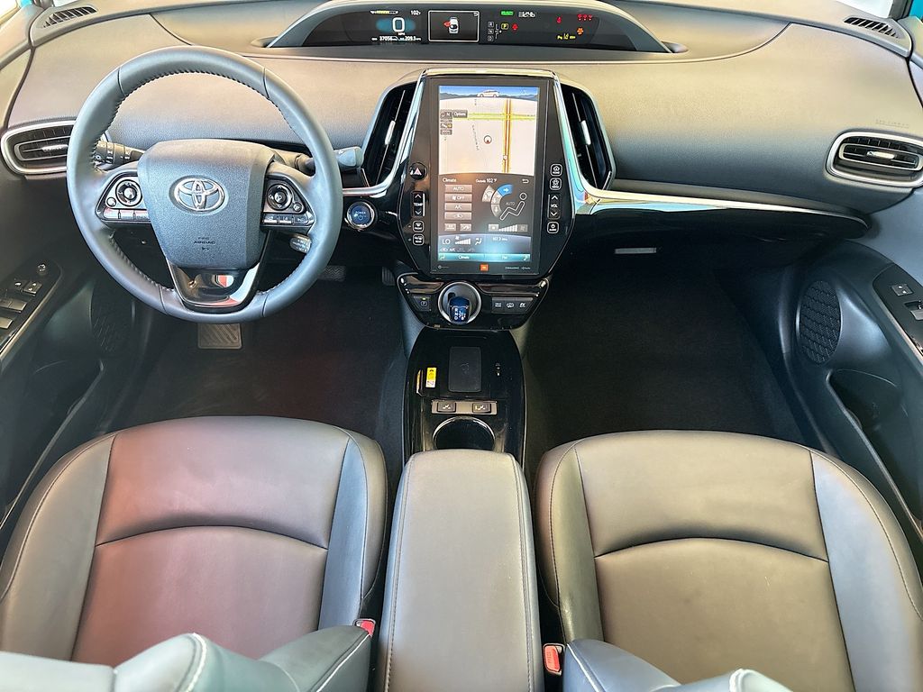 Thumbnail: 2021 Toyota Prius Prime - 13