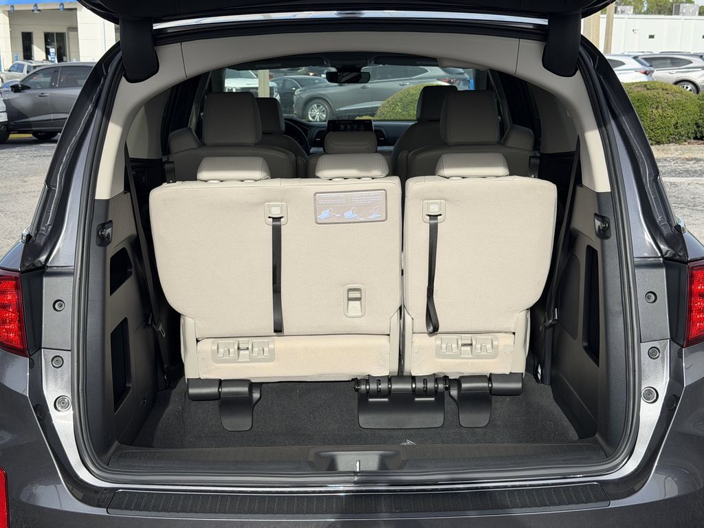 new 2026 Honda Odyssey car, priced at $41,938