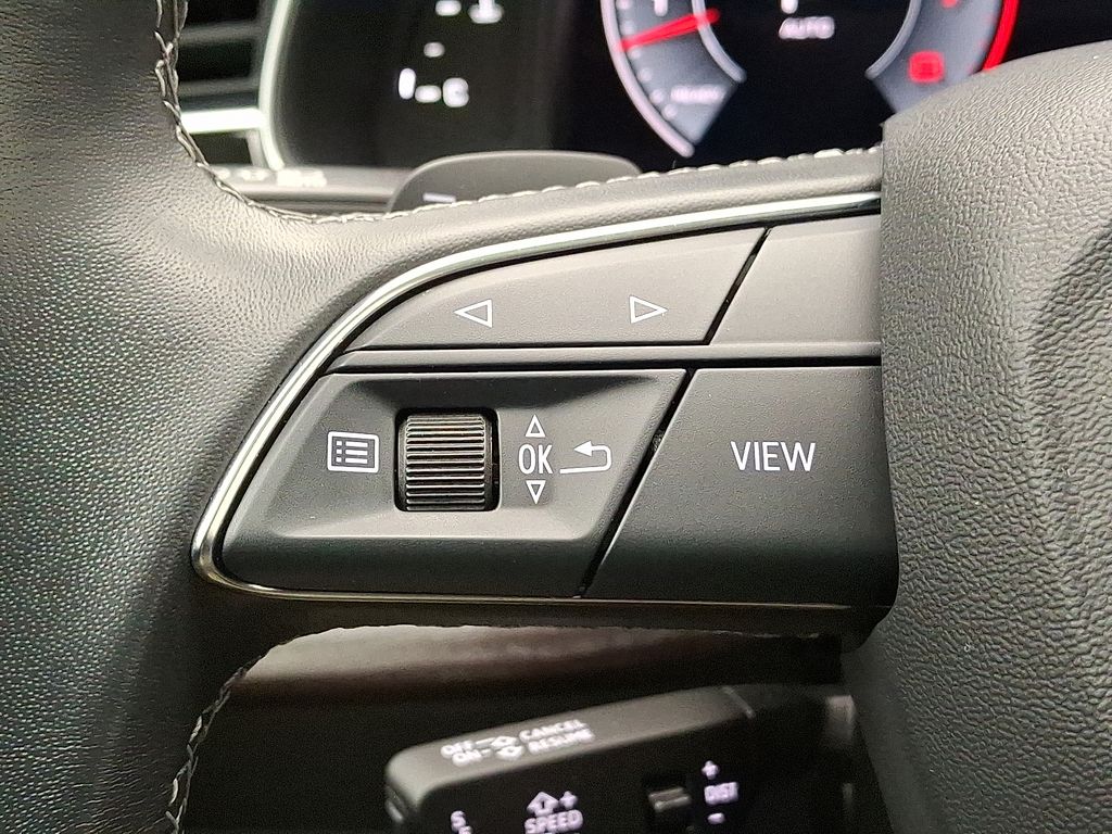 Thumbnail: 2023 Audi Q8 - 23