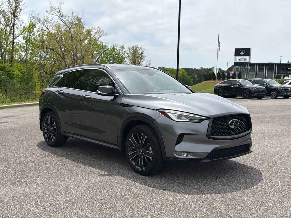 2022 INFINITI QX50 Luxe FWD