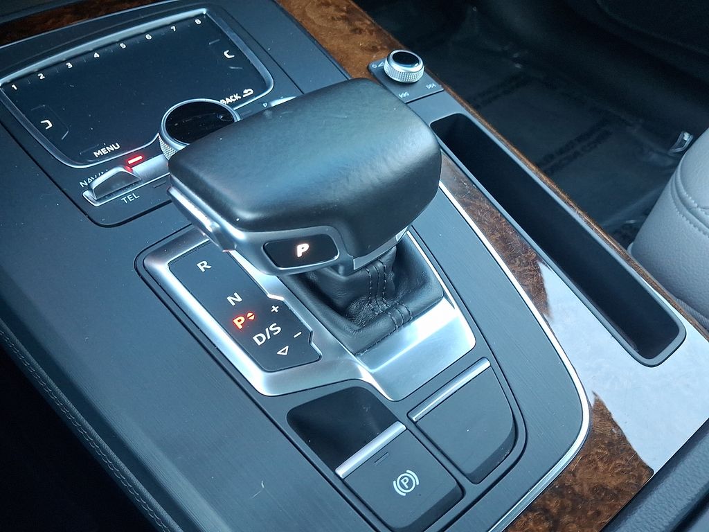 Thumbnail: 2018 Audi Q5 - 15