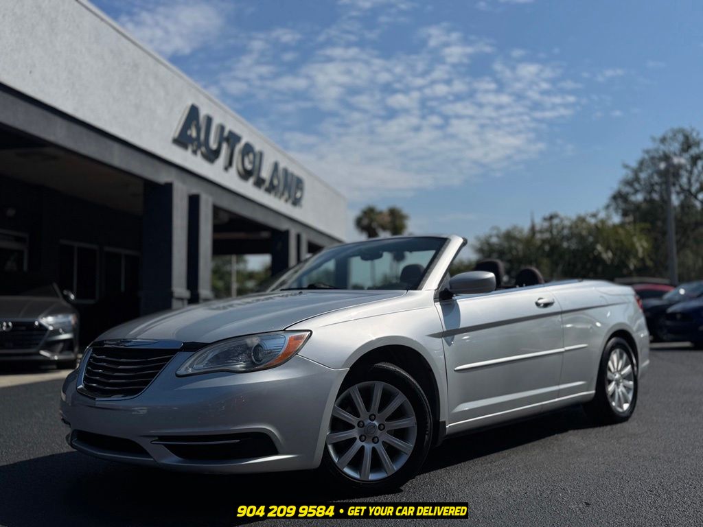 Bright Silver Metallic Clearcoat 2012 Chrysler 200 Convertible Front-Wheel Drive 6-Speed Automatic