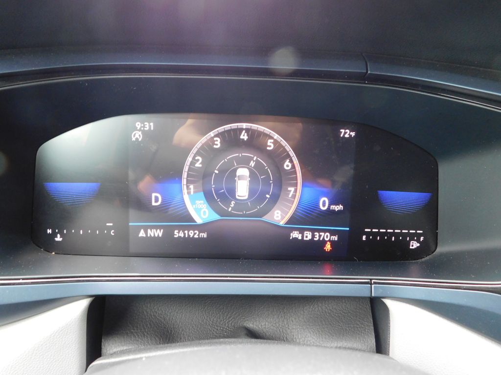 Thumbnail: 2024 Volkswagen Taos - 11