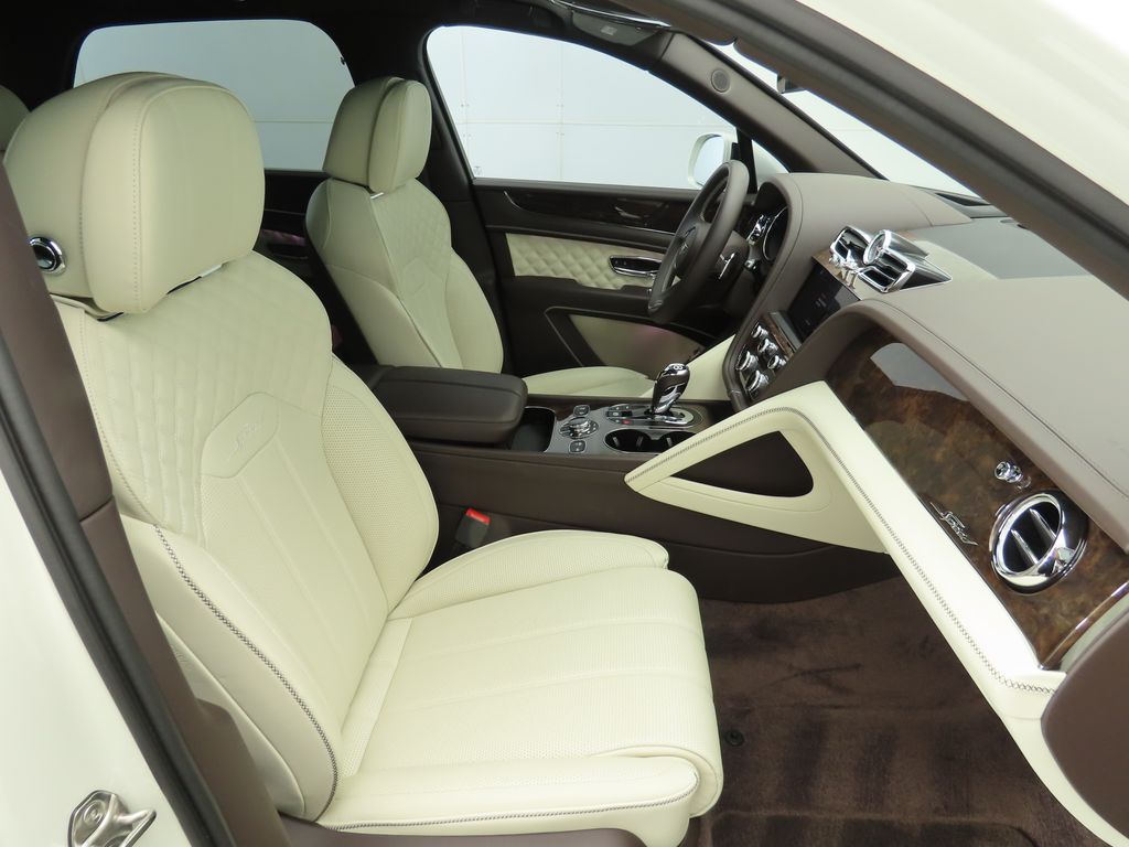 2023 Bentley Bentayga Speed 21