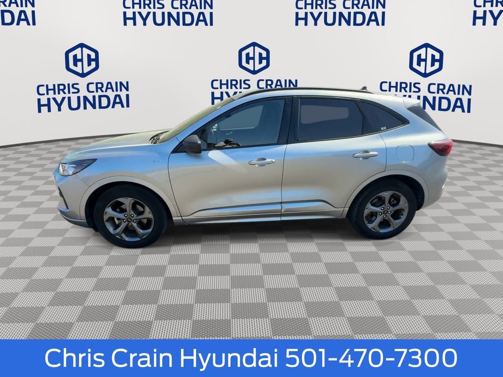 View vehicle photo 5