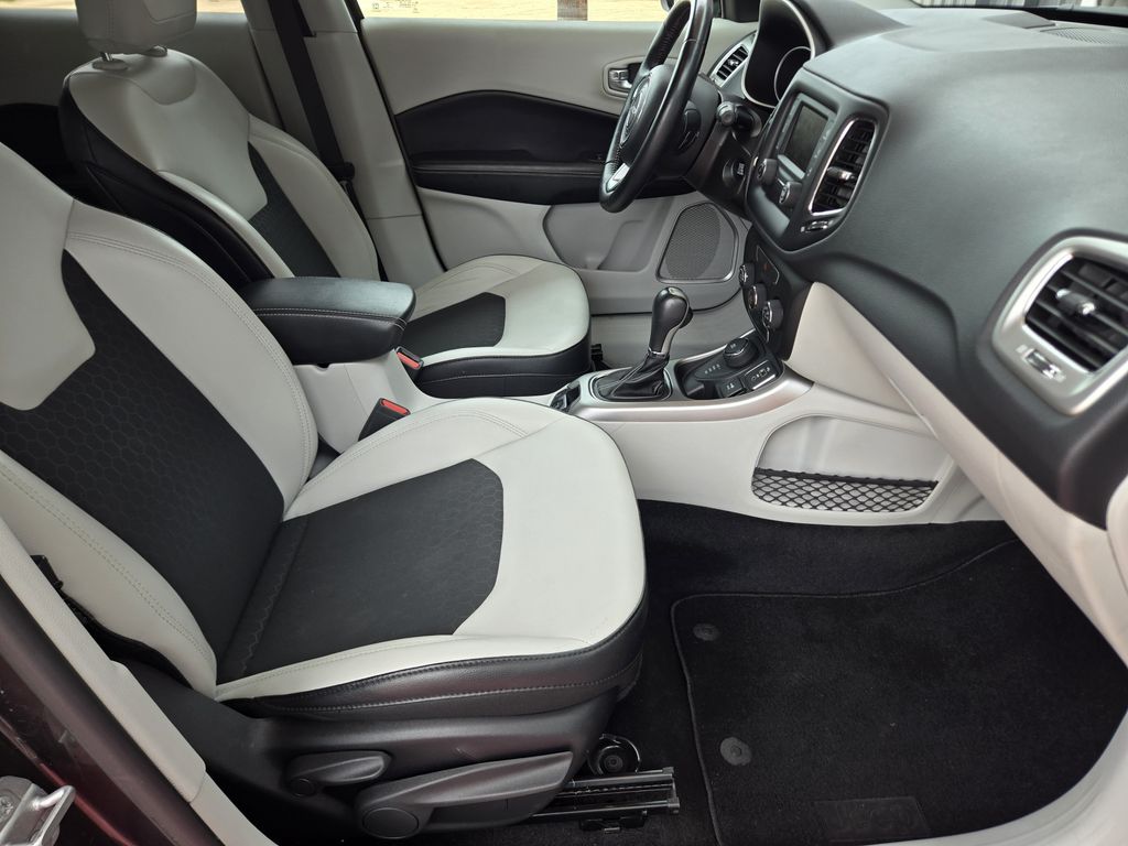 2018 Jeep Compass Latitude Gray at Durrett Motor Company