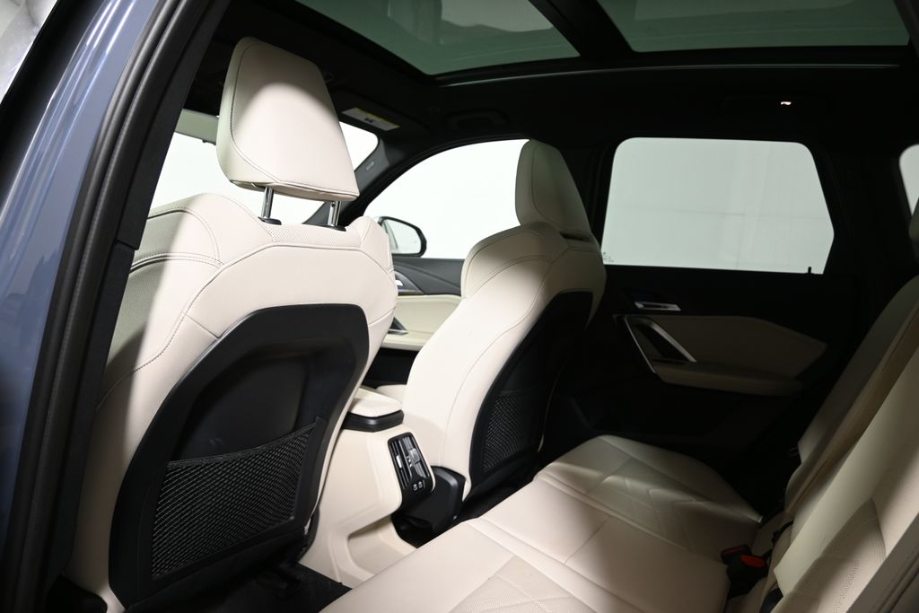 Thumbnail: 2023 BMW X1 - 7