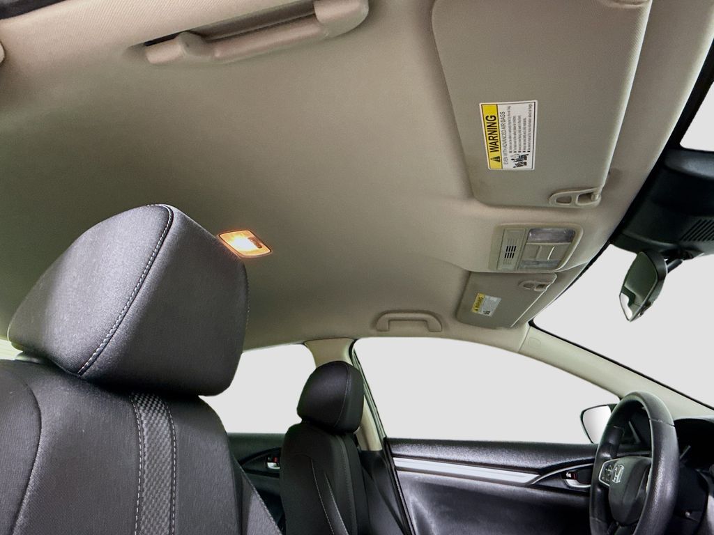 Thumbnail: 2019 Honda Civic - 18