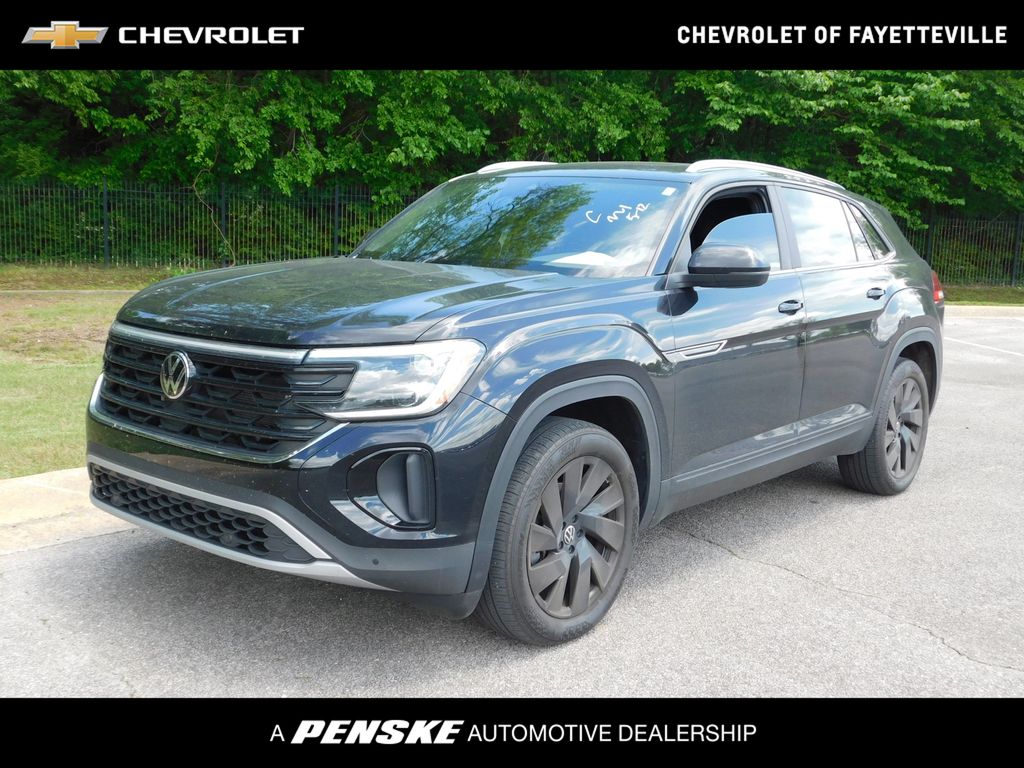 2024 Volkswagen Atlas SE -
                Fayetteville, AR