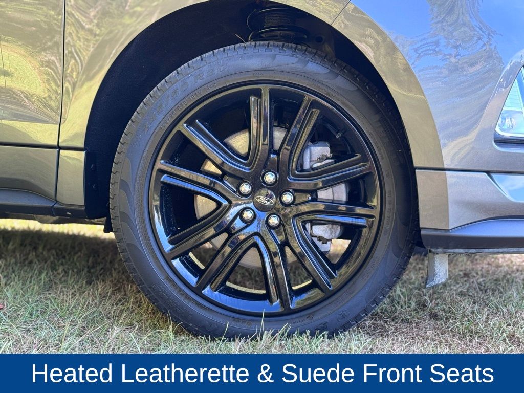 2022 Ford Edge ST-Line