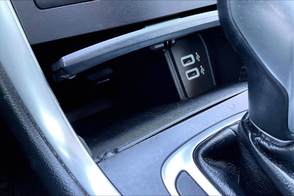 Used 2018 Ford Edge Titanium 4D Sport Utility