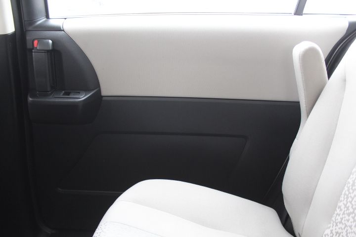 Used Car 2012 Mazda Mazda5  Sport For Sale Under $10,000 In Georgetown, Texas