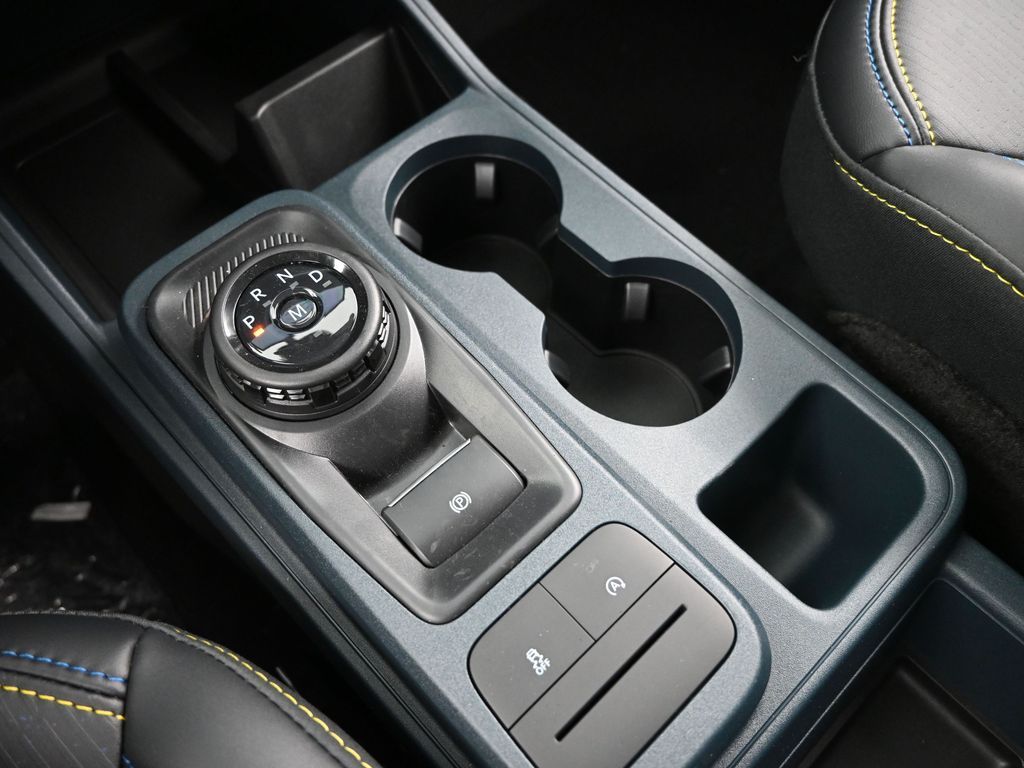 2025 Ford Maverick Lobo