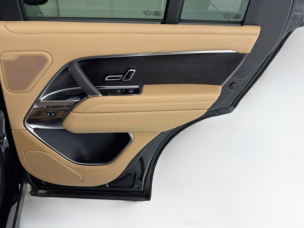 Thumbnail: 2026 Land Rover Range Rover - 26