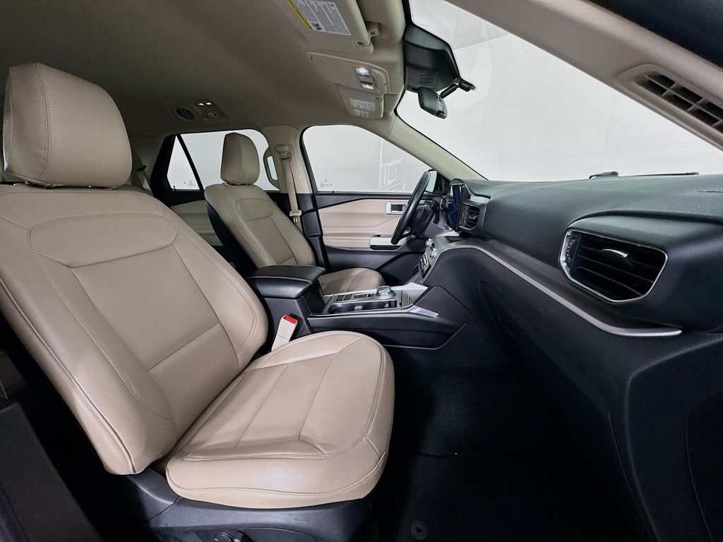 Used Car 2020 Ford Explorer  Xlt For Sale Under $20,000 In Austin, Texas