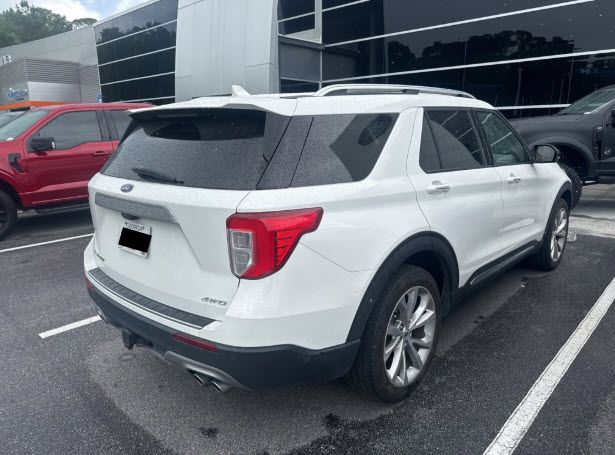 2023 Ford Explorer Platinum