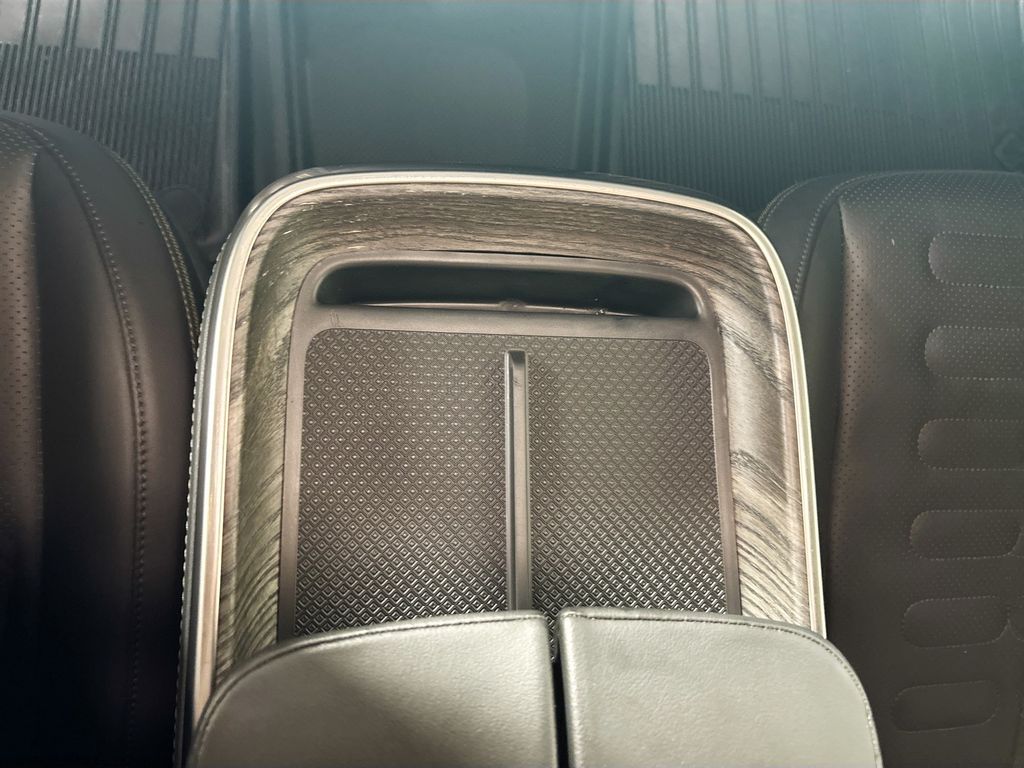 2023 Rivian R1T Adventure