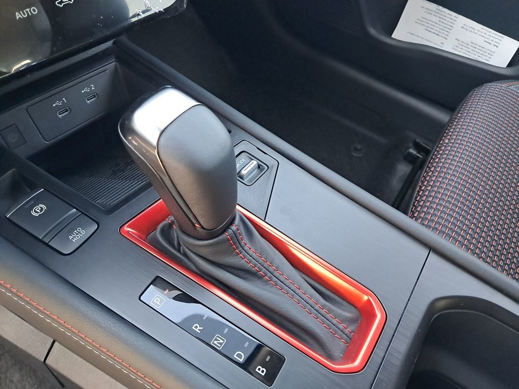 2026 Nissan Kicks SR Brown at South Hills Kia