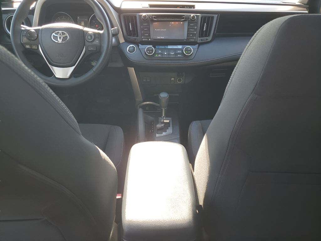 Used Car 2018 Toyota Rav4  Xle For Sale Under $25,000 In Austin, Texas