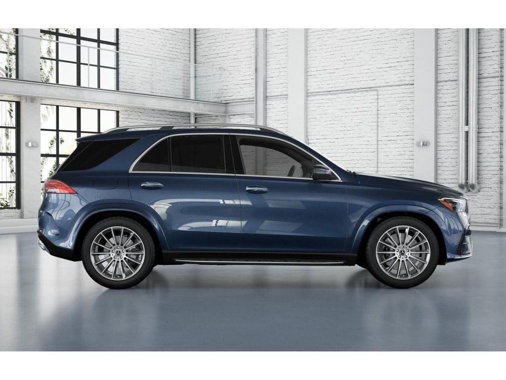 Thumbnail: 2026 Mercedes-Benz GLE - 2