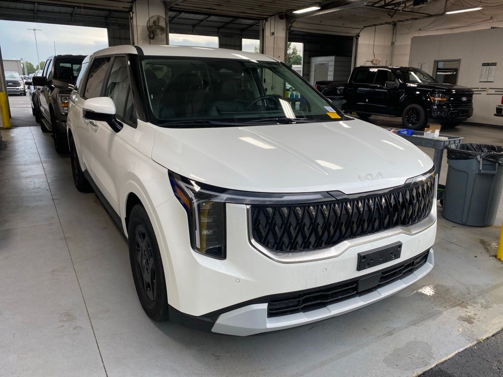 2025 Kia Carnival
