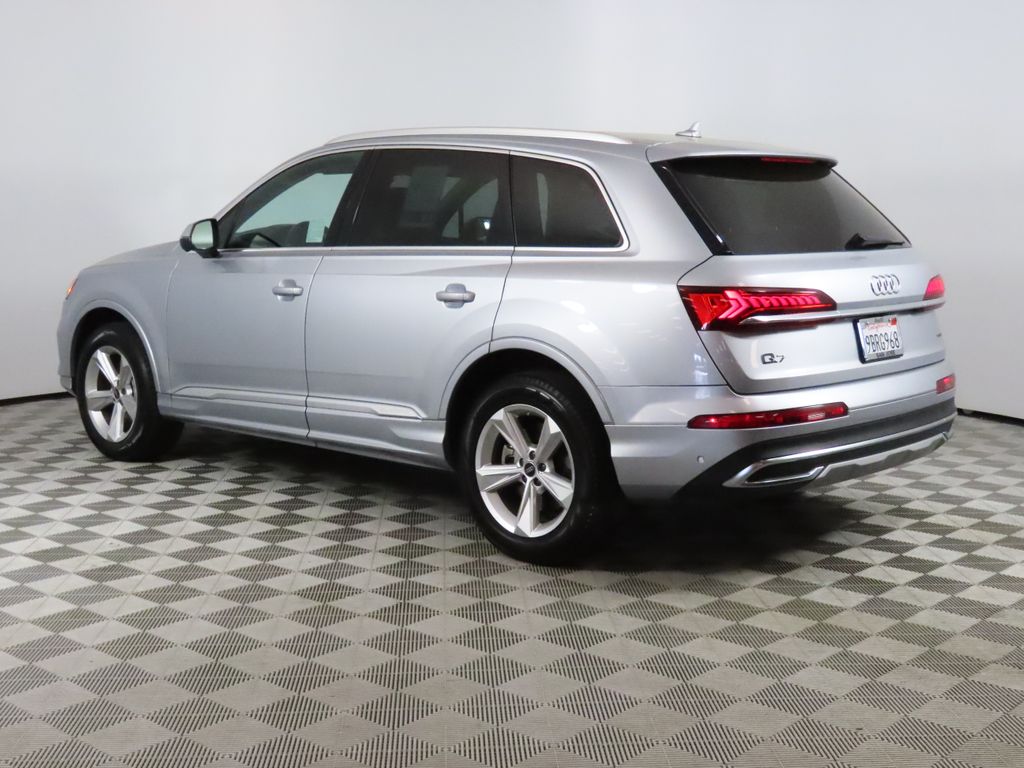 Thumbnail: 2022 Audi Q7 - 3