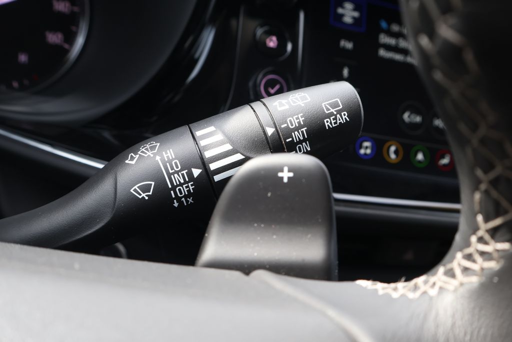 Thumbnail: 2023 Buick Envision - 21