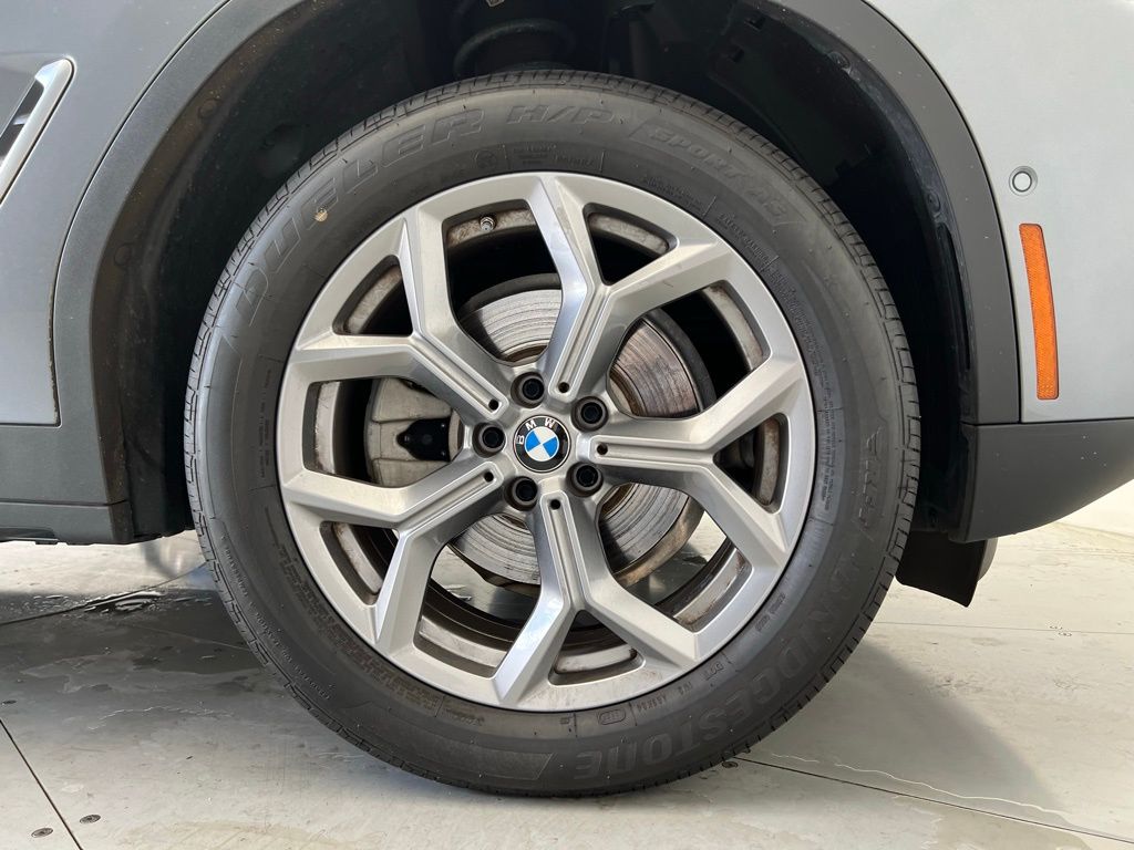 Thumbnail: 2024 BMW X3 - 23