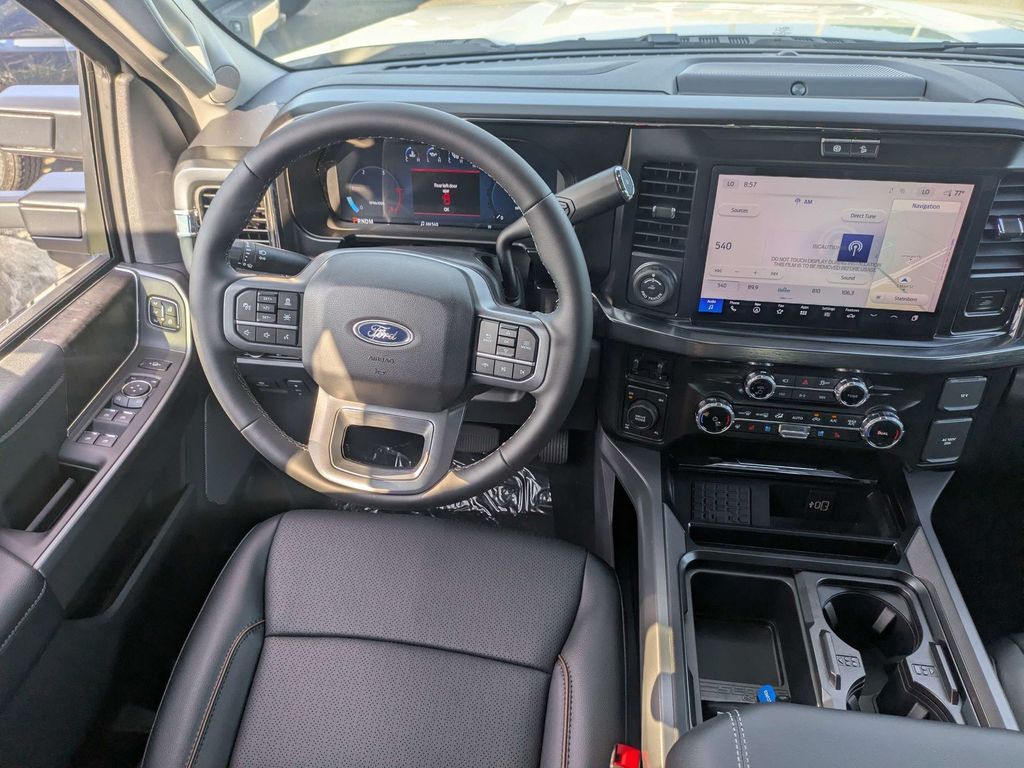 2026 Ford F-350 Super Duty LARIAT