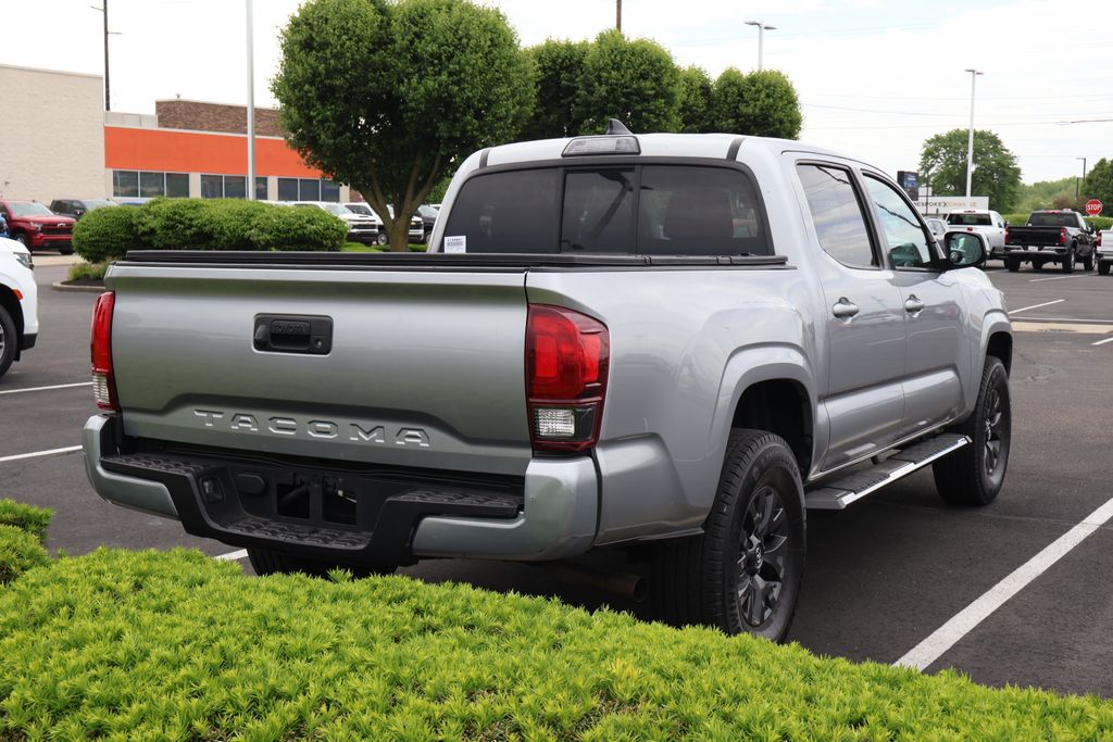 2019 Toyota Tacoma SR 11