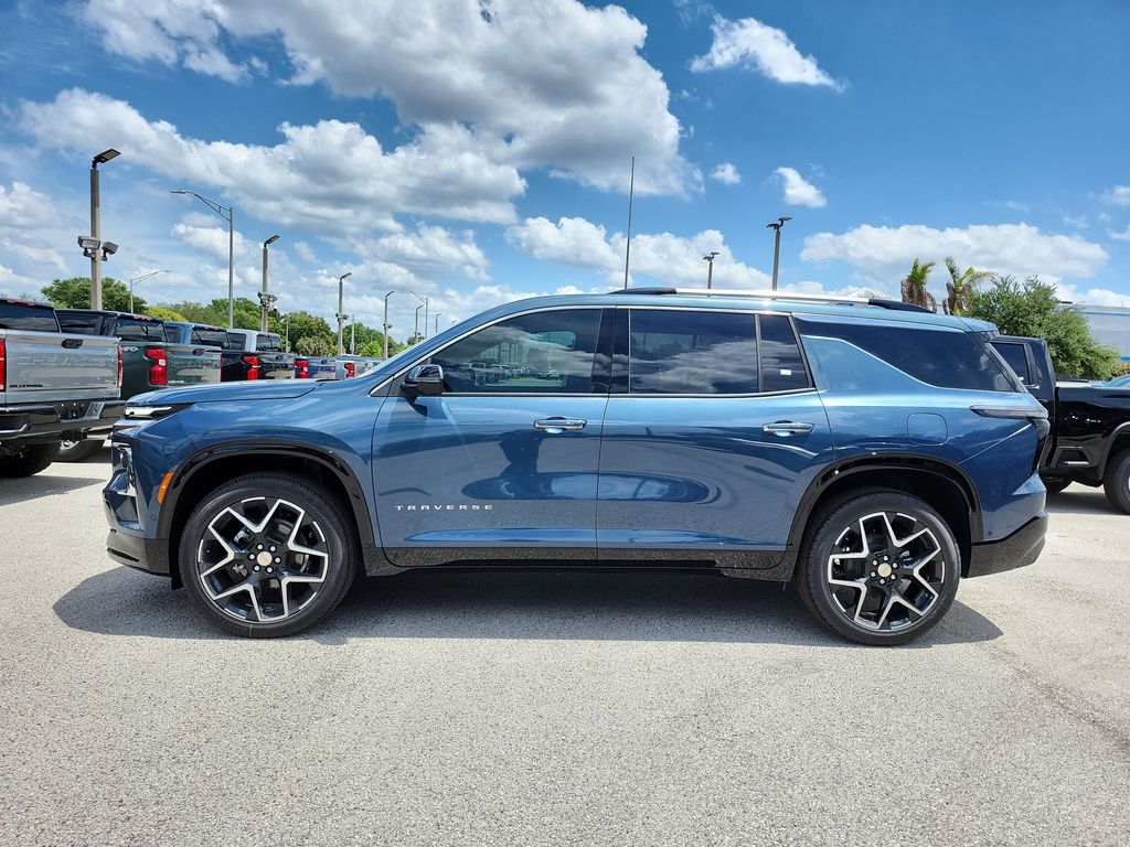 new 2026 Chevrolet Traverse car, priced at $53,995