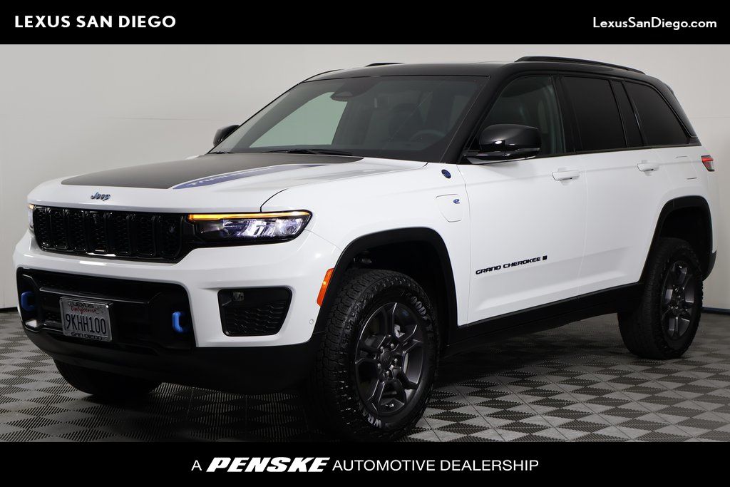 Thumbnail: 2023 Jeep Grand Cherokee - 1