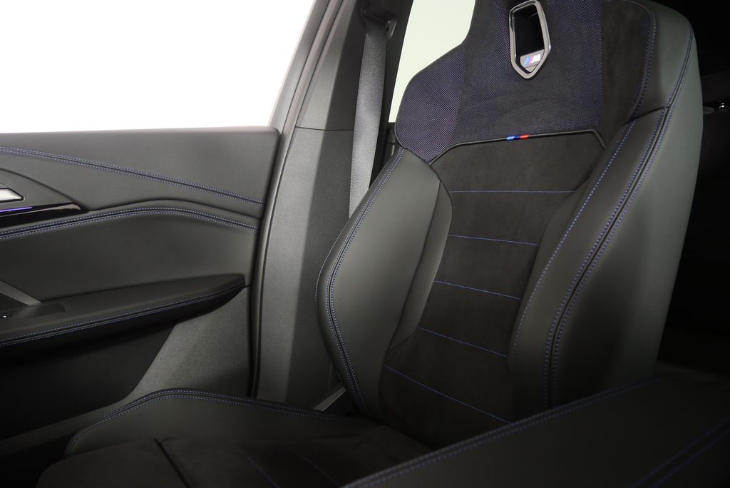 Thumbnail: 2025 BMW X1 - 23