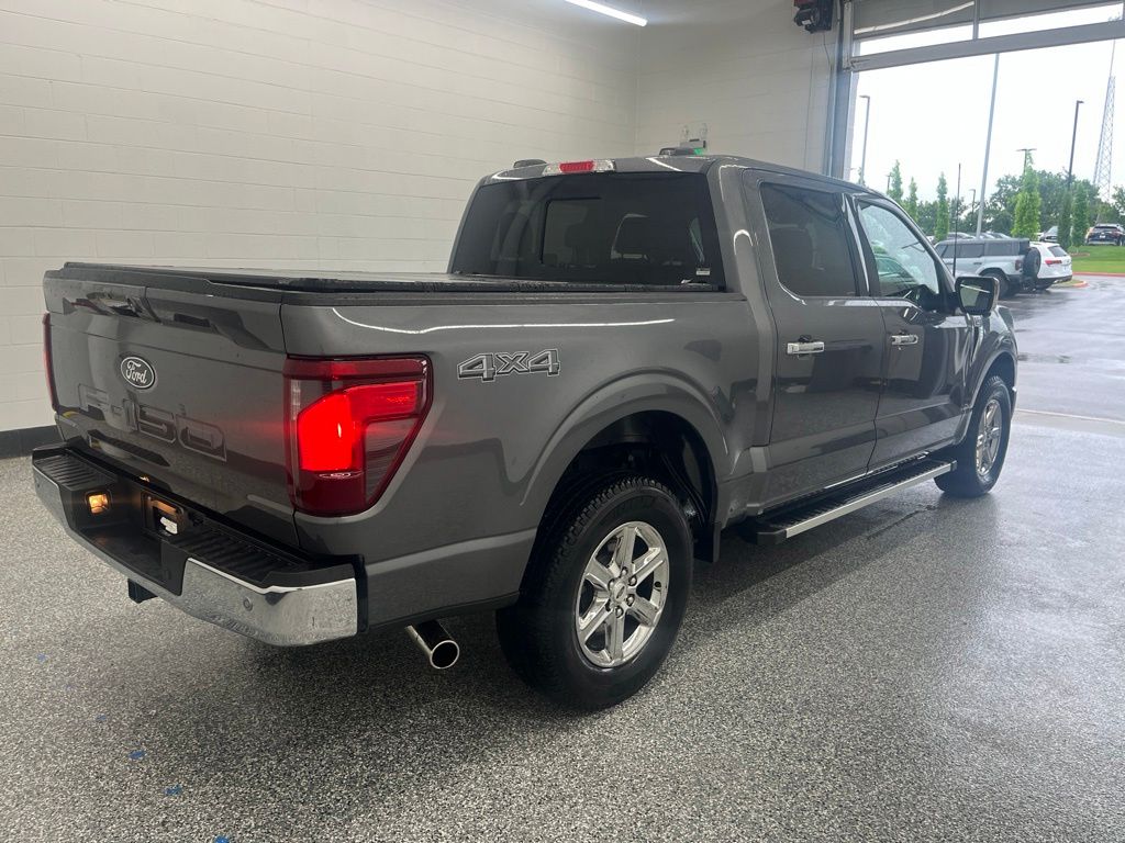 View vehicle photo 6